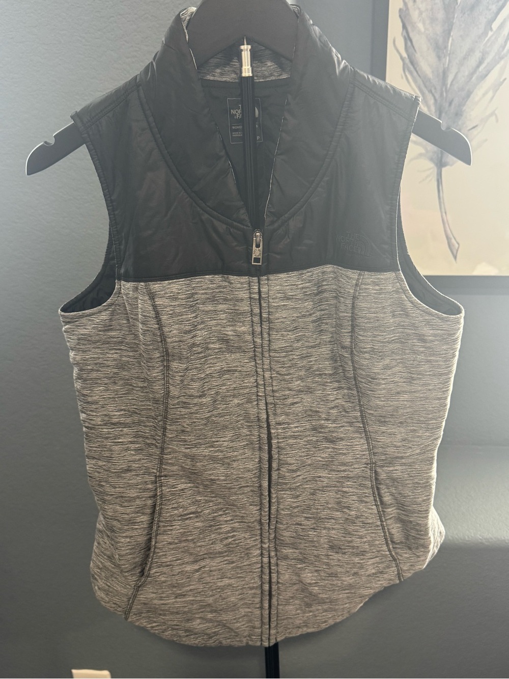 The North Face Black & Gray Quilted Sleeveless Vest